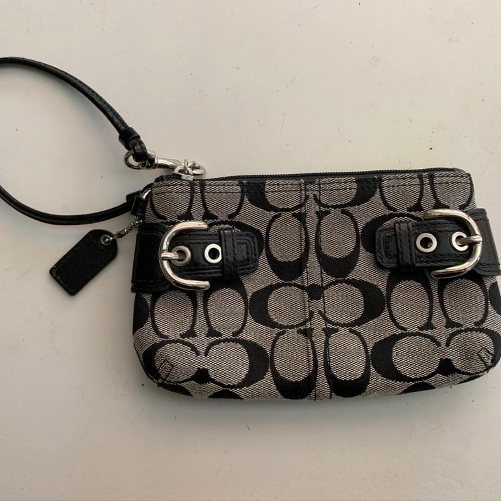 Coach Clutch (wristlet) - Picture 1 of 3